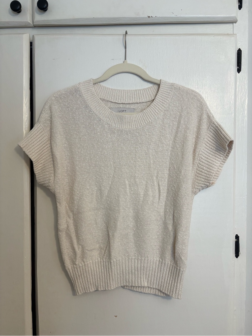 LOFT Cream Short-Sleeve Scoop Neck Knit Top